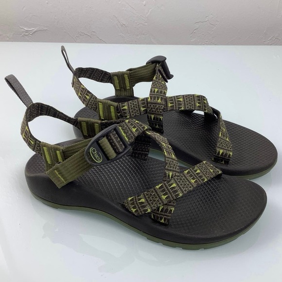 Chaco Z1 Ecotread Forest point Hiking Sandals youth size 5 EUC - Picture 1 of 9